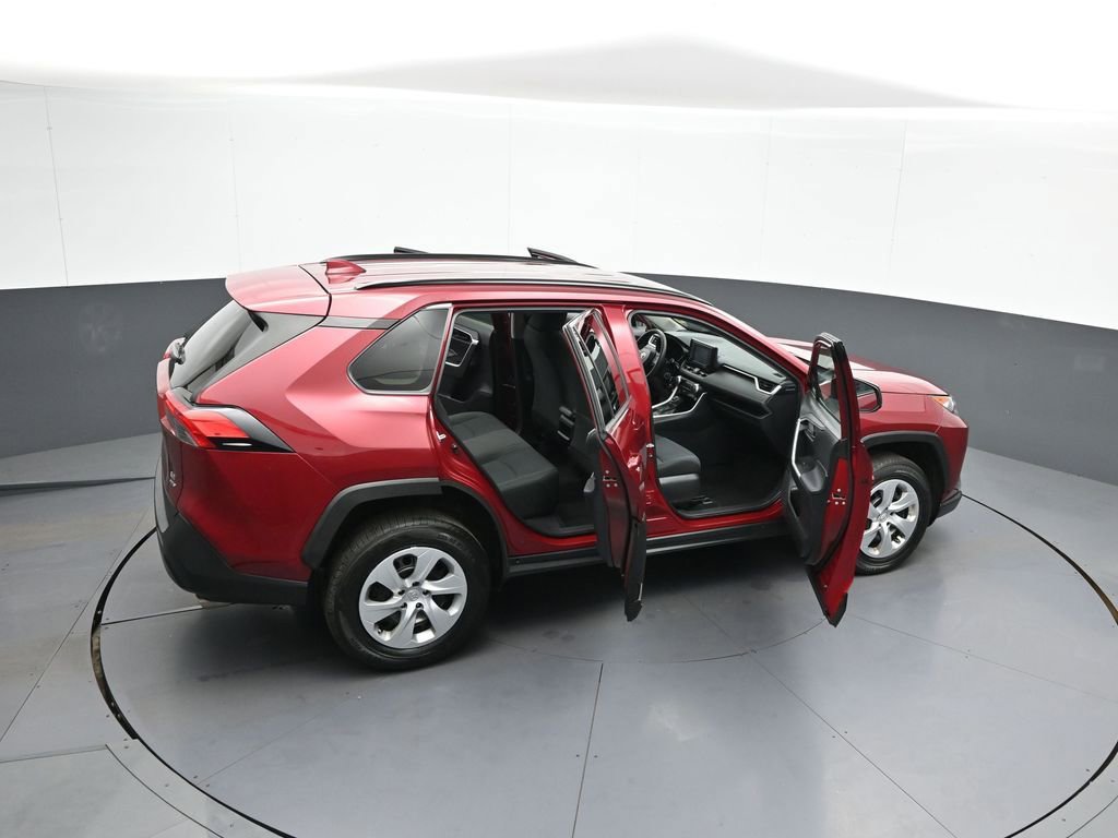 Used 2020 Toyota RAV4 LE AWD/4WD image 44