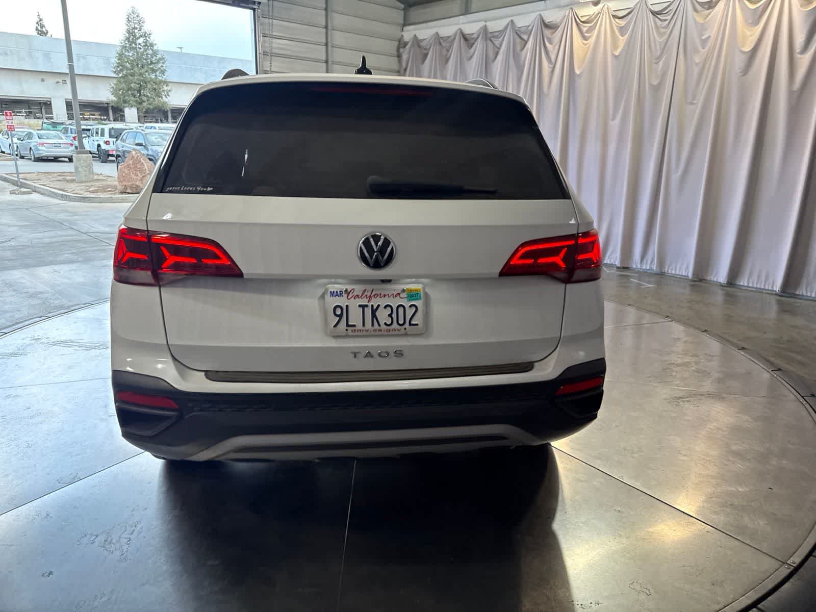 Used 2022 Volkswagen Taos S FWD image 6