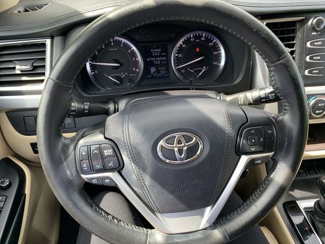Used 2015 Toyota Highlander Plus image 19