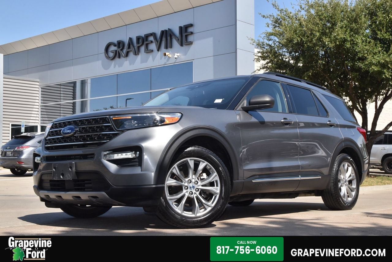Used 2021 Ford Explorer XLT w/ Equipment Group 202A RWD image 1