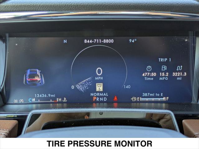 Used 2024 Lincoln Navigator Reserve AWD/4WD image 15