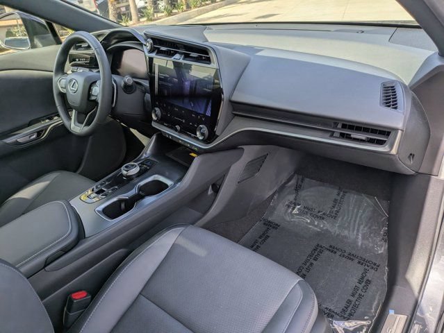 Used 2023 Lexus RZ 450e Premium w/ Technology Package AWD/4WD image 33