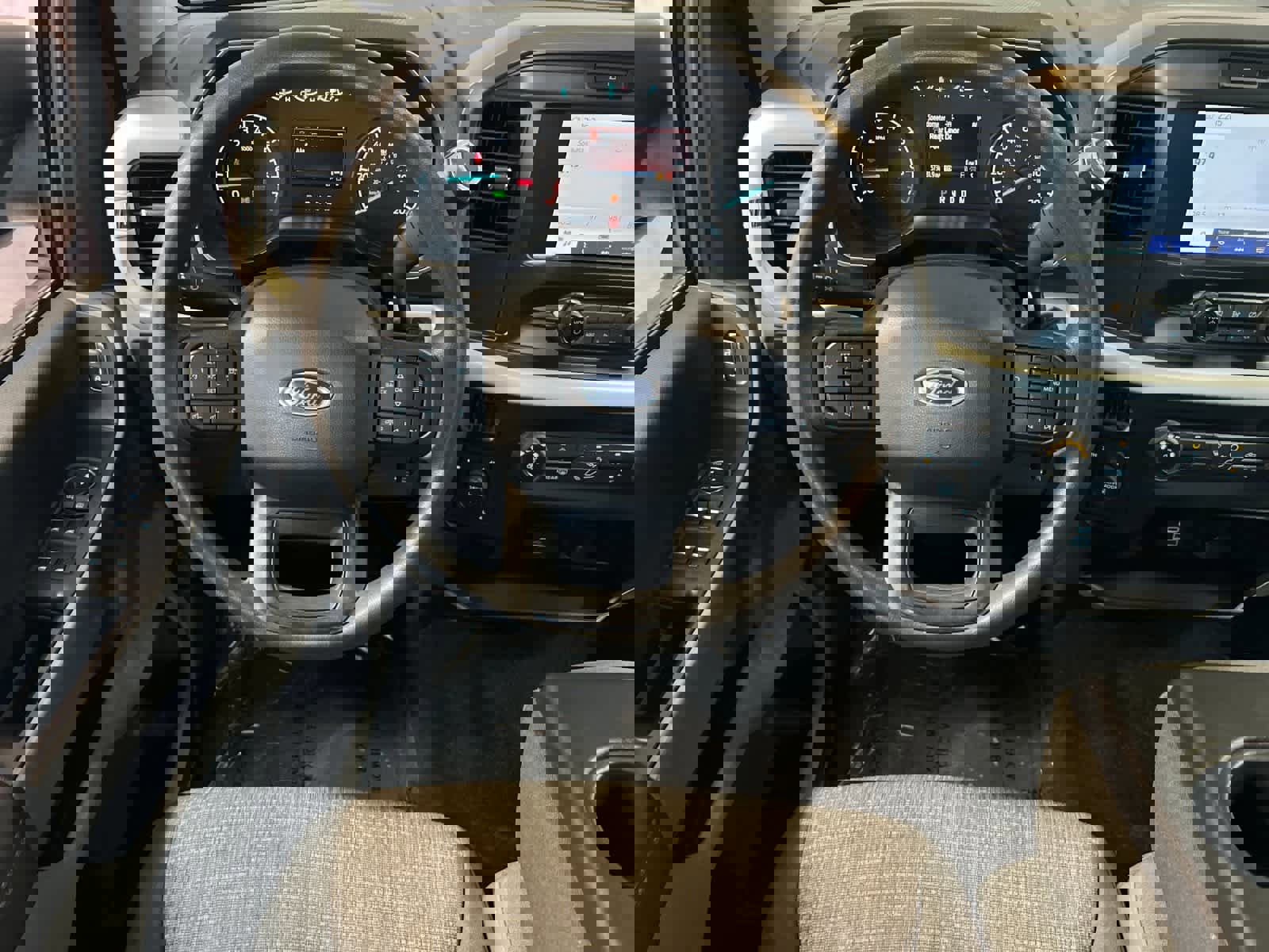 Used 2023 Ford F150 XLT image 14