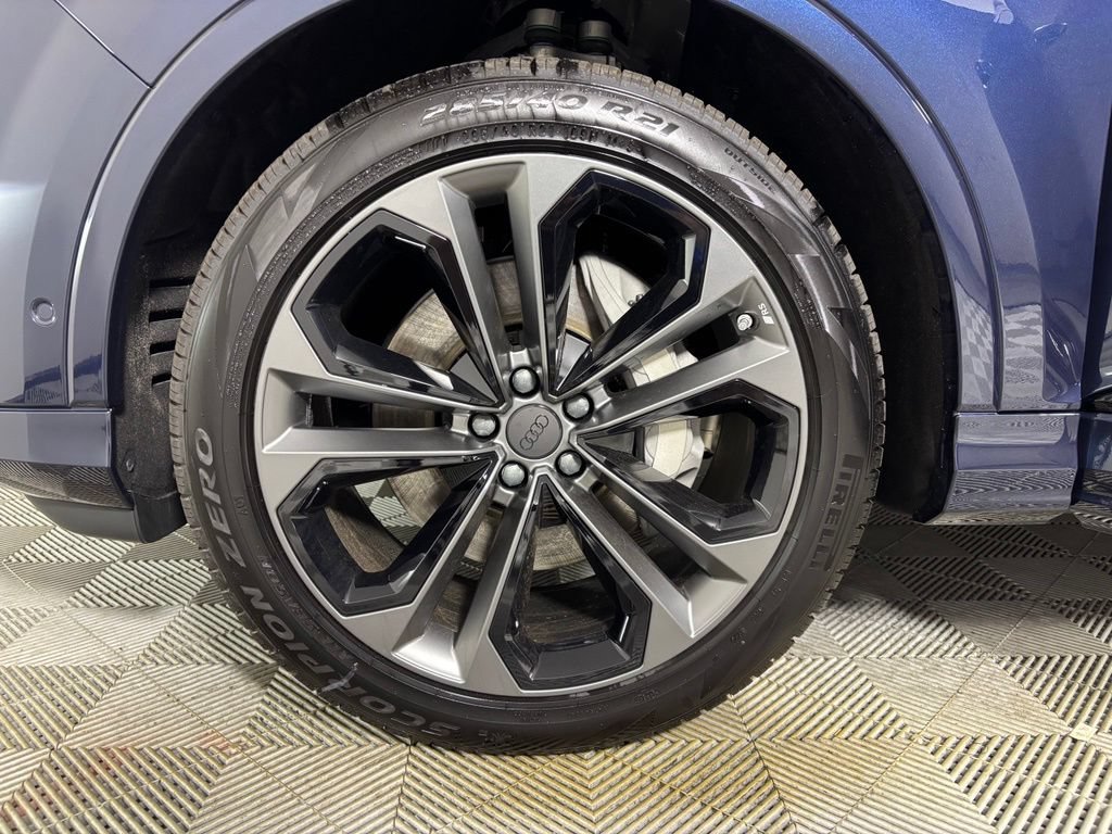 New 2026 Audi Q7 3.0T Prestige AWD/4WD image 19