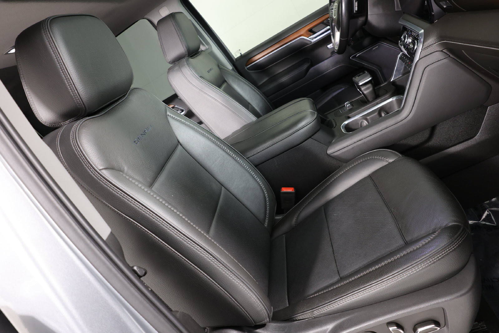 Used 2023 GMC Sierra 1500 Denali AWD/4WD image 32