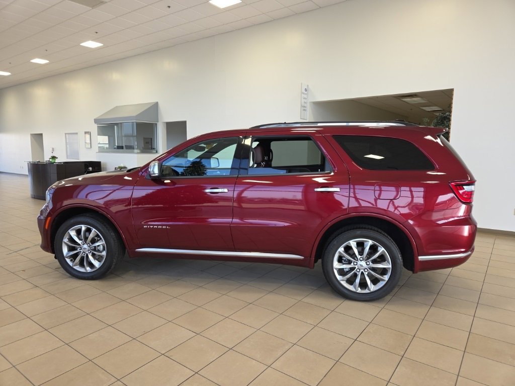 Used 2023 Dodge Durango Citadel image 9