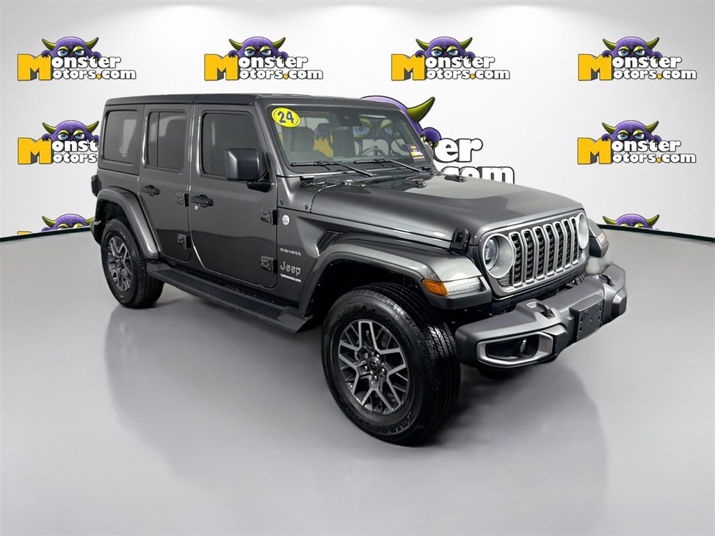 Used 2024 Jeep Wrangler Sahara image 3