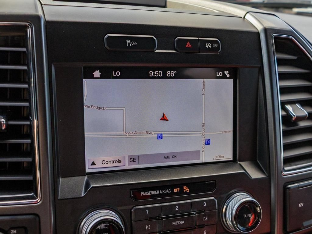 Used 2018 Ford F150 Lariat w/ Equipment Group 502A Luxury AWD/4WD image 39