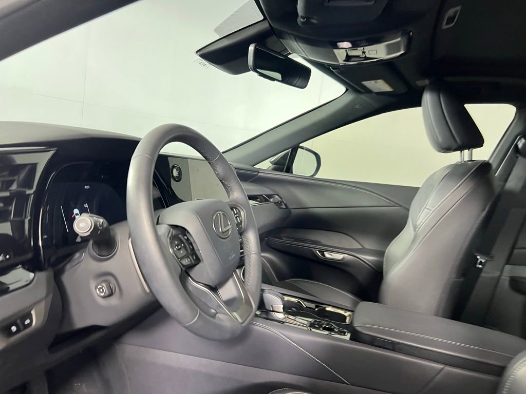 Used 2025 Lexus RX 350 FWD image 19