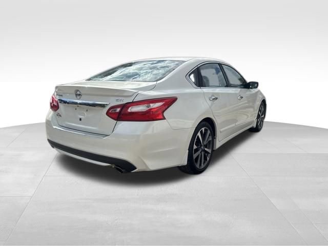 Used 2016 Nissan Altima 2.5 SR image 6