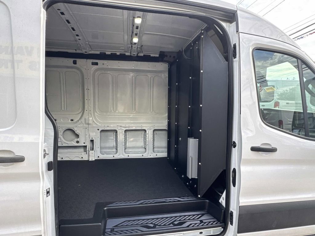 Used 2023 Ford Transit 350 Medium Roof image 10