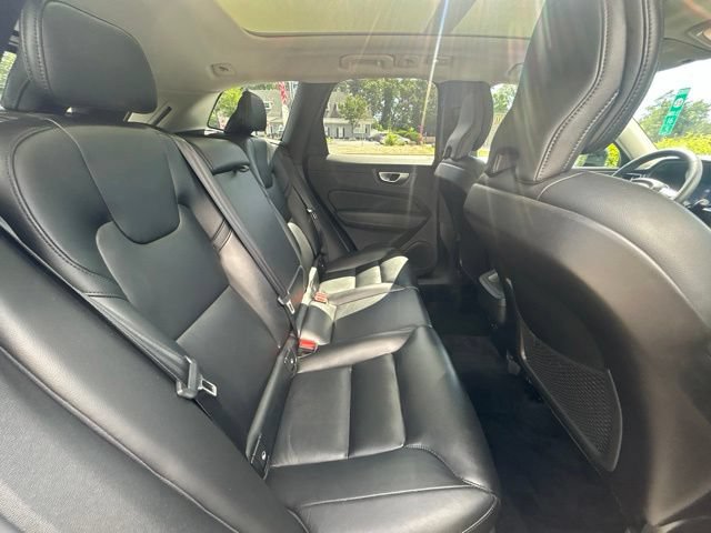 Certified 2024 Volvo XC60 B5 Core w/ Climate Package AWD/4WD image 13