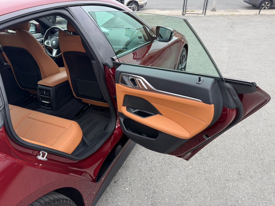 Used 2023 BMW i4 eDrive40 w/ M Sport Package RWD image 40