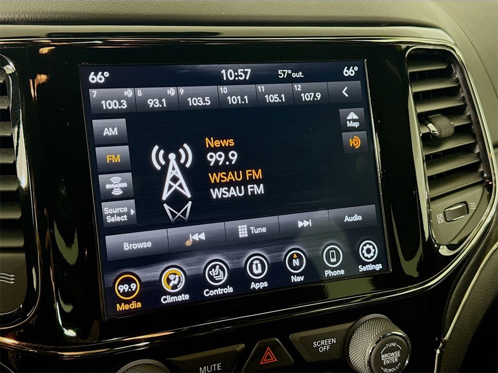 Used 2021 Jeep Grand Cherokee High Altitude image 17