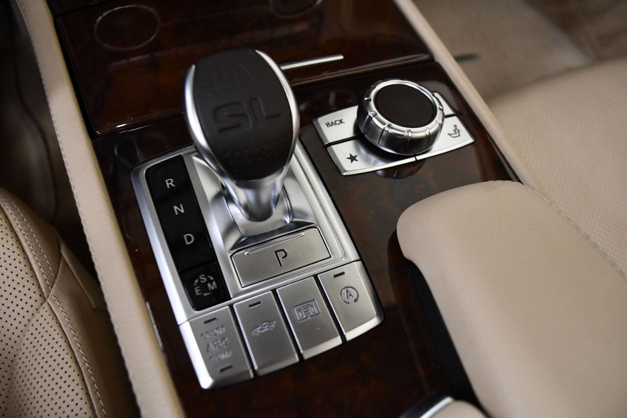 Used 2016 Mercedes-Benz SL 550 SL 550 2dr Convertible image 18