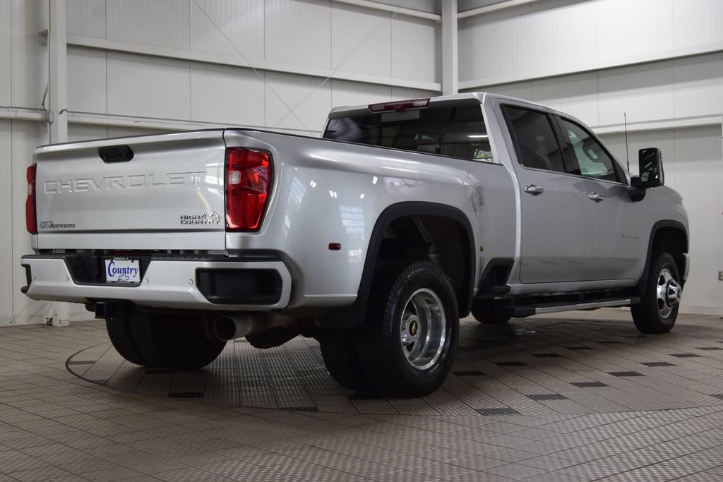 Used 2022 Chevrolet Silverado 3500 High Country w/ LPO, Hitch Package AWD/4WD image 8