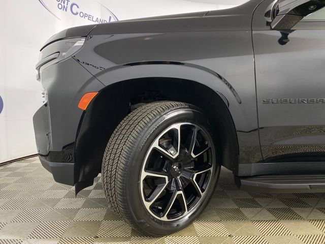 Certified 2022 Chevrolet Suburban RST w/ Sport Performance Package image 29