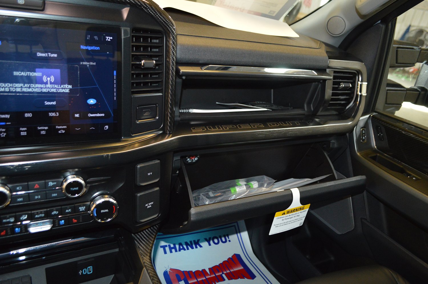 New 2026 Ford F250 Lariat w/ Black Appearance Package image 20