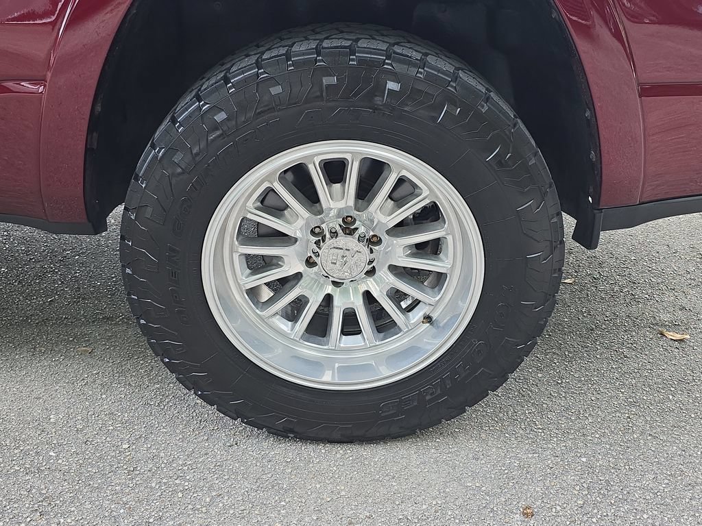 Used 2022 RAM 1500 Laramie AWD/4WD image 14