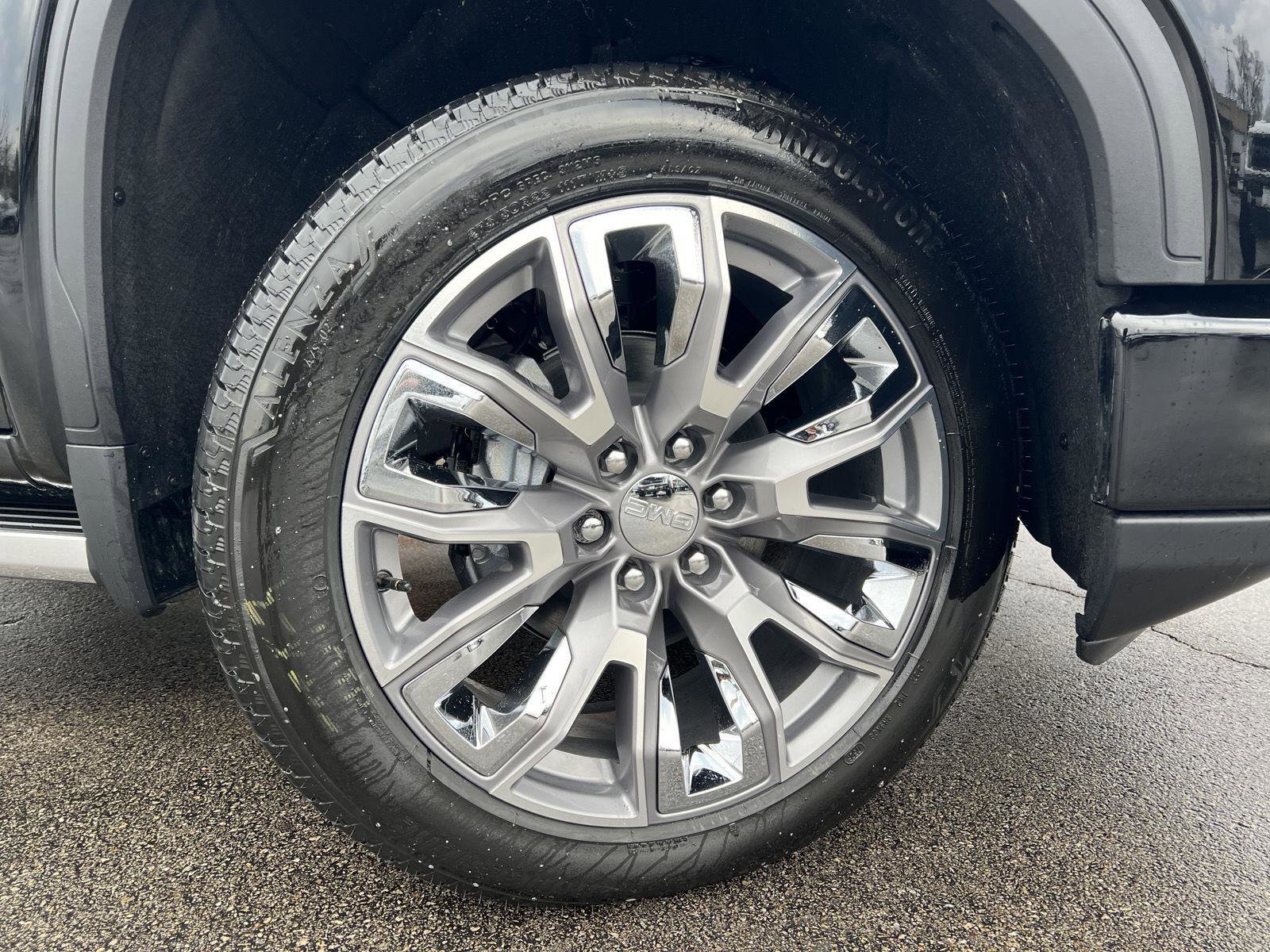 New 2026 GMC Sierra 1500 Denali w/ Denali Reserve Package image 2