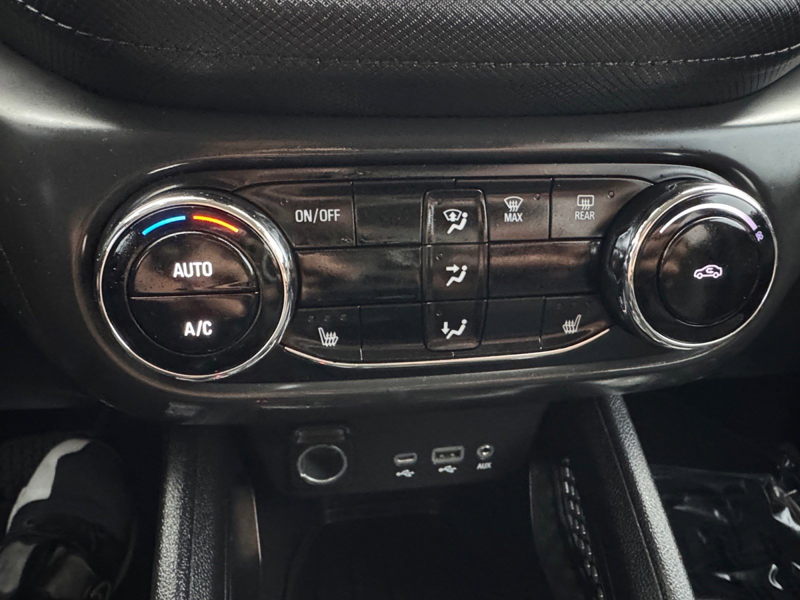 Used 2023 Chevrolet TrailBlazer LT w/ Convenience Package image 18