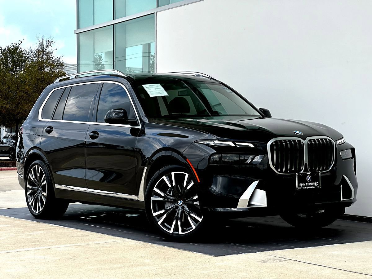 Certified 2025 BMW X7 xDrive40i w/ Premium Package