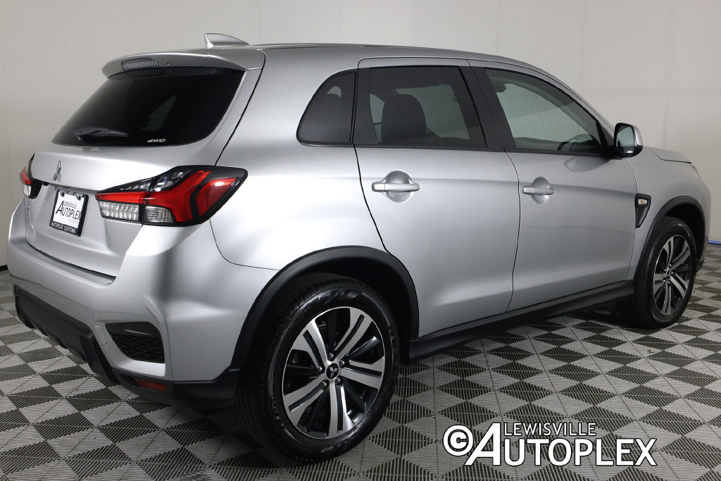 Used 2026 Mitsubishi Outlander Sport ES AWD/4WD image 5