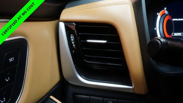 Used 2022 Nissan Rogue Platinum w/ Head-Up Display Package image 26