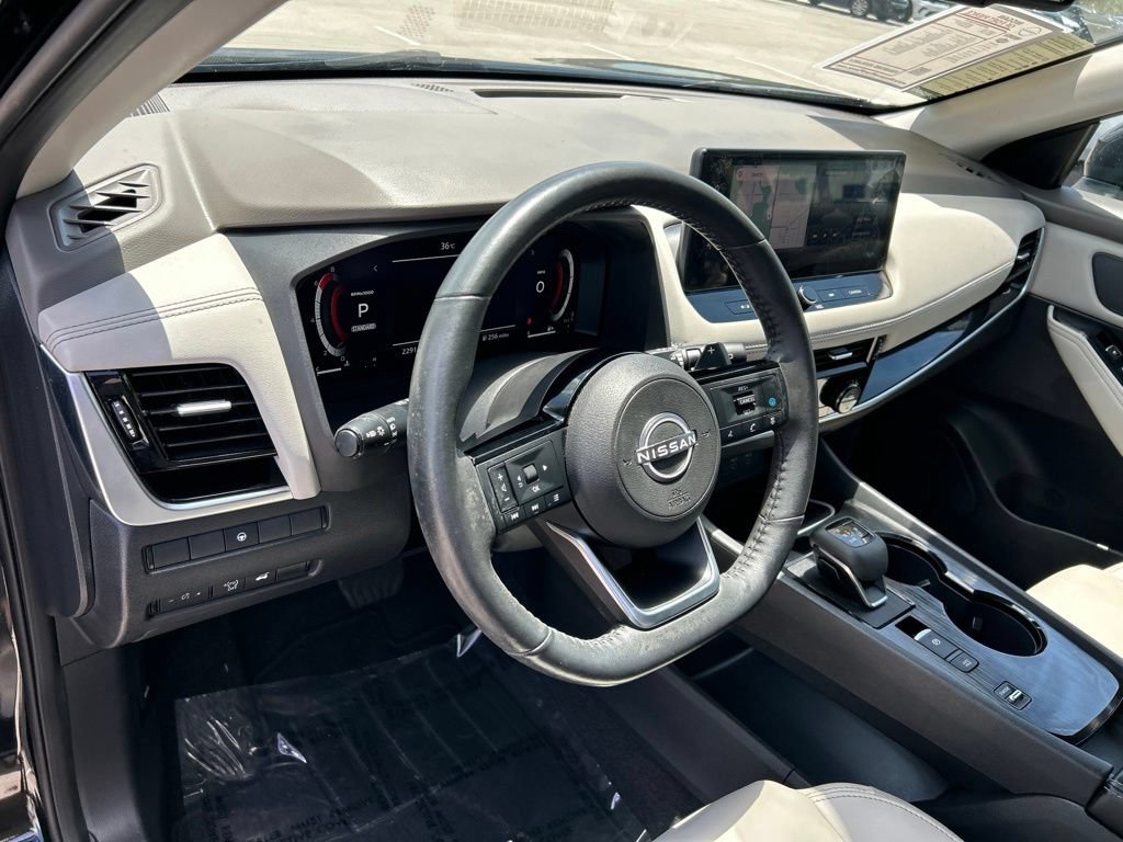 Certified 2024 Nissan Rogue SL FWD image 23