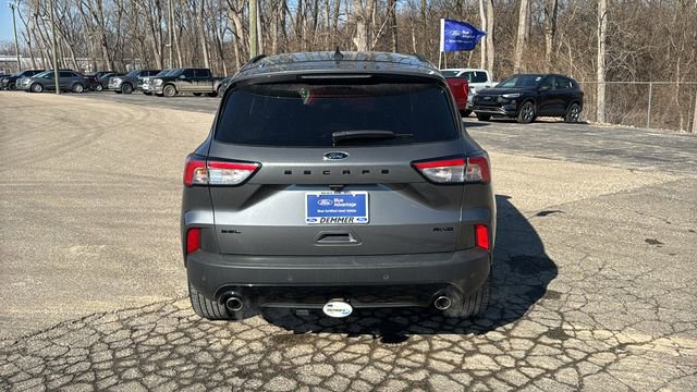 Certified 2022 Ford Escape SEL w/ SEL Stealth AWD Package image 29