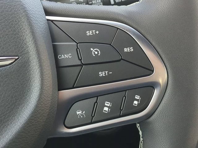New 2026 Chrysler Voyager LX FWD image 30