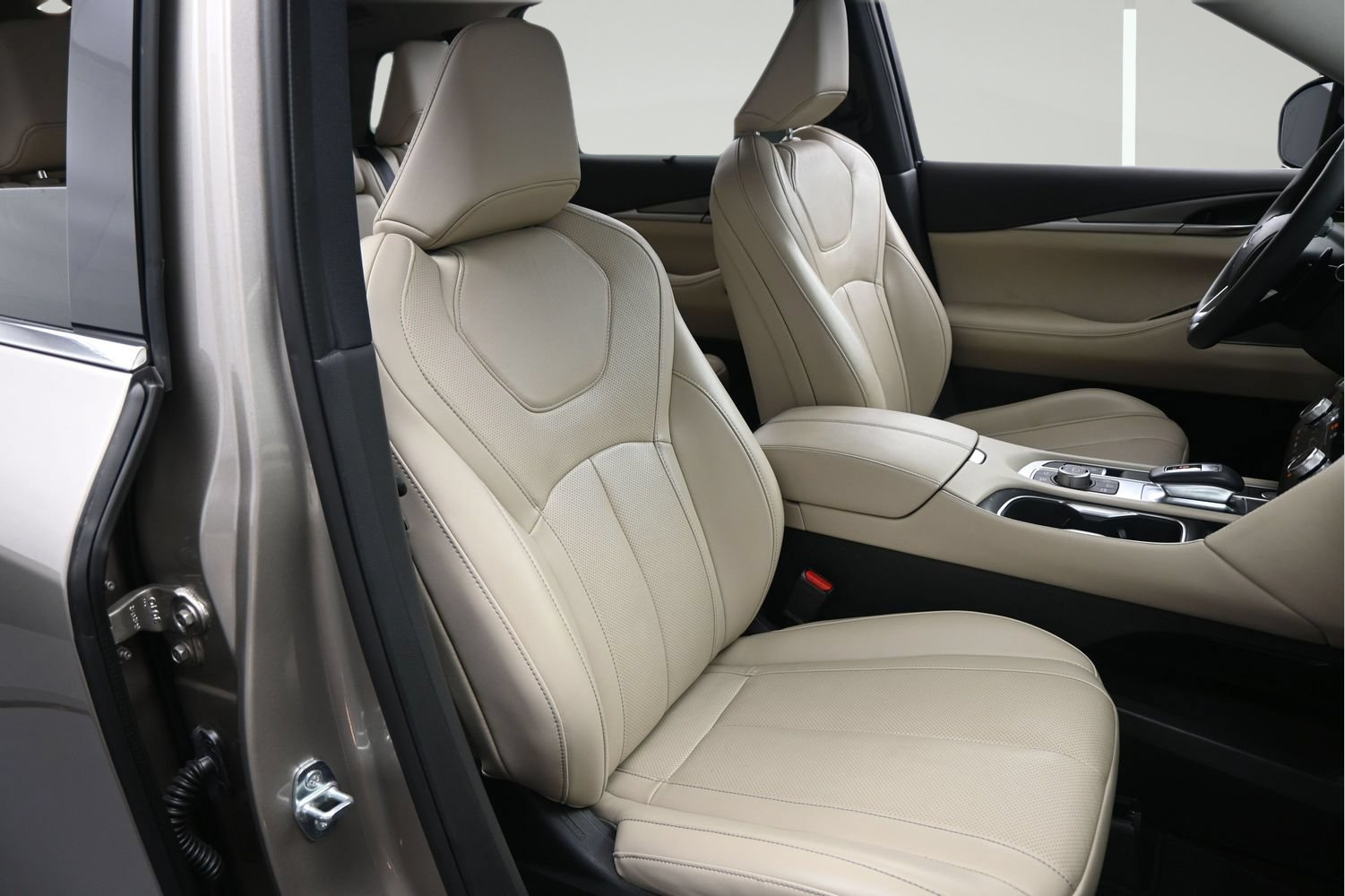 Used 2024 INFINITI QX60 Luxe FWD image 15
