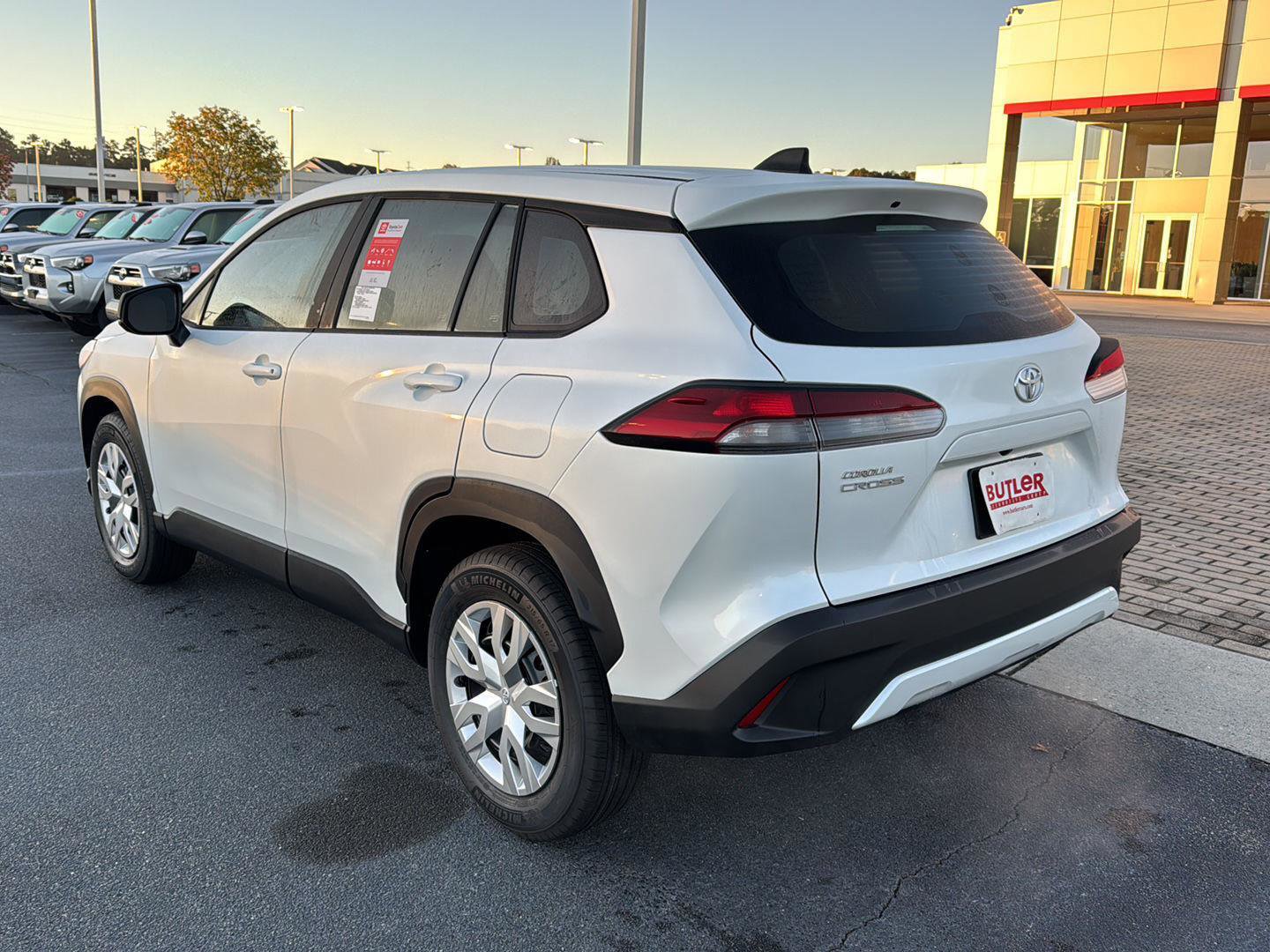 New 2026 Toyota Corolla Cross L image 3