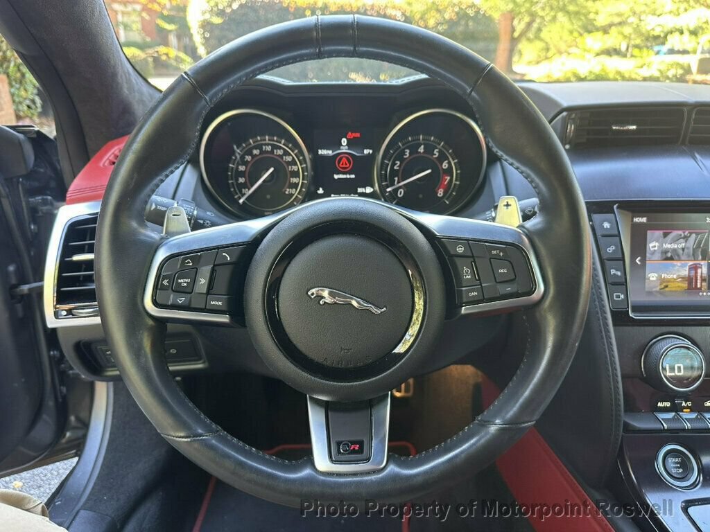 Used 2018 Jaguar F-TYPE SVR AWD/4WD image 29