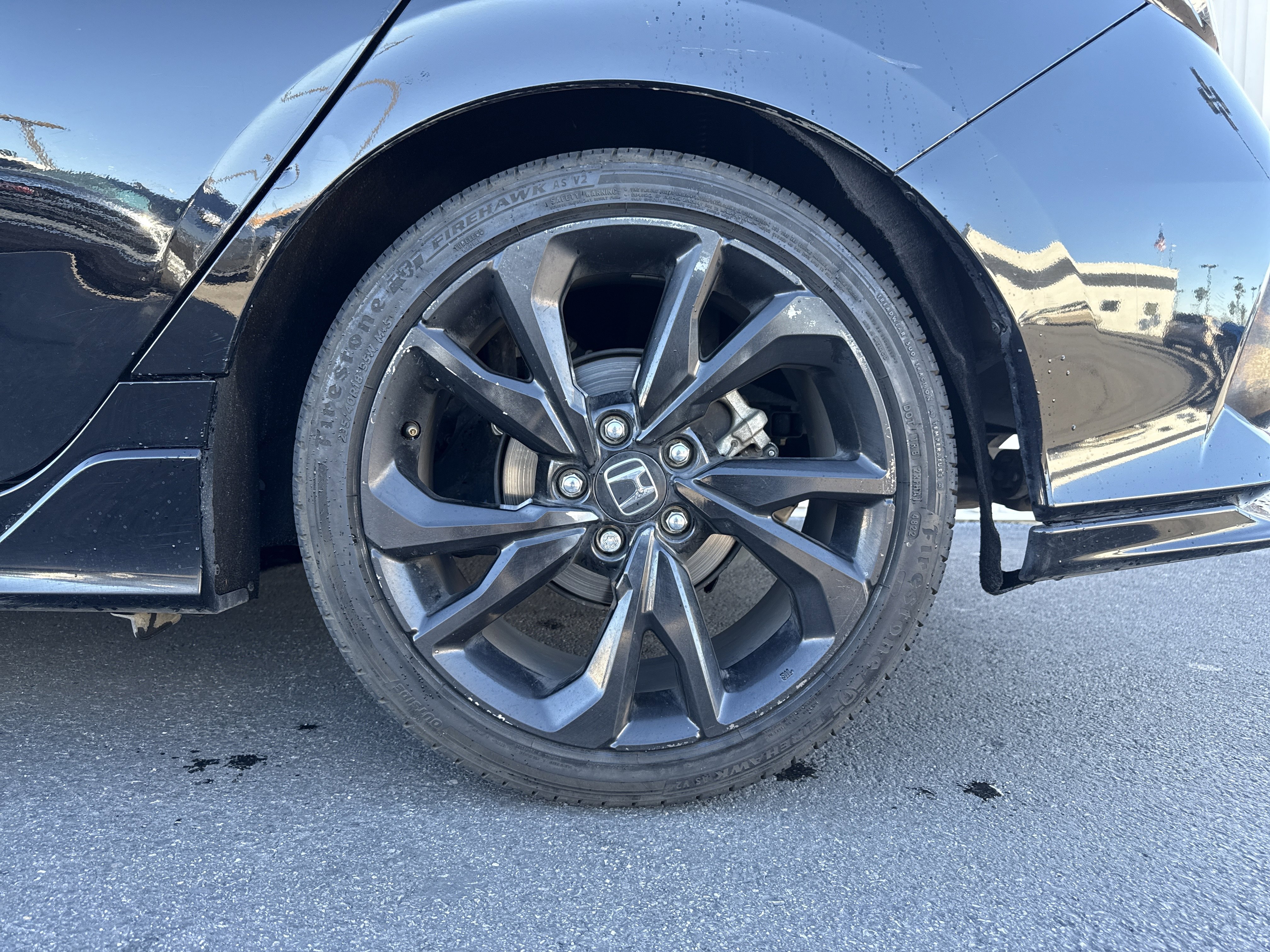 Used 2019 Honda Civic Sport Touring image 3