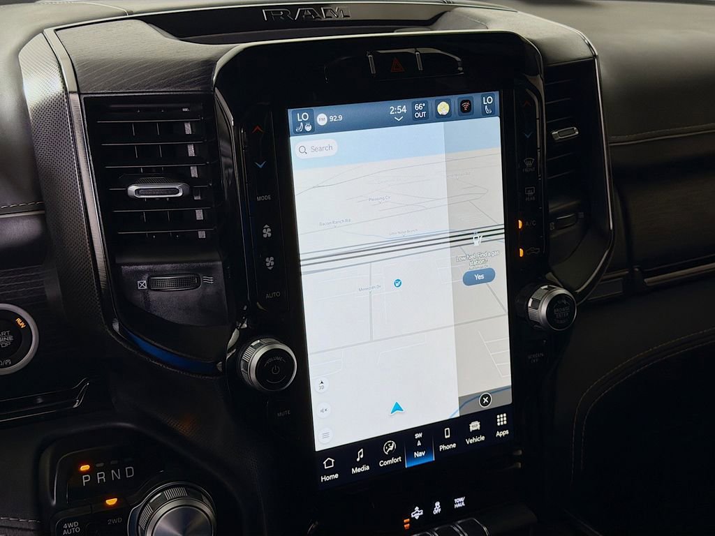 Used 2024 RAM 1500 Limited w/ Body Color Bumper Group image 18