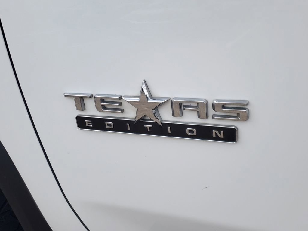 Used 2022 Chevrolet Silverado 2500 LTZ w/ LTZ Texas Edition AWD/4WD image 9