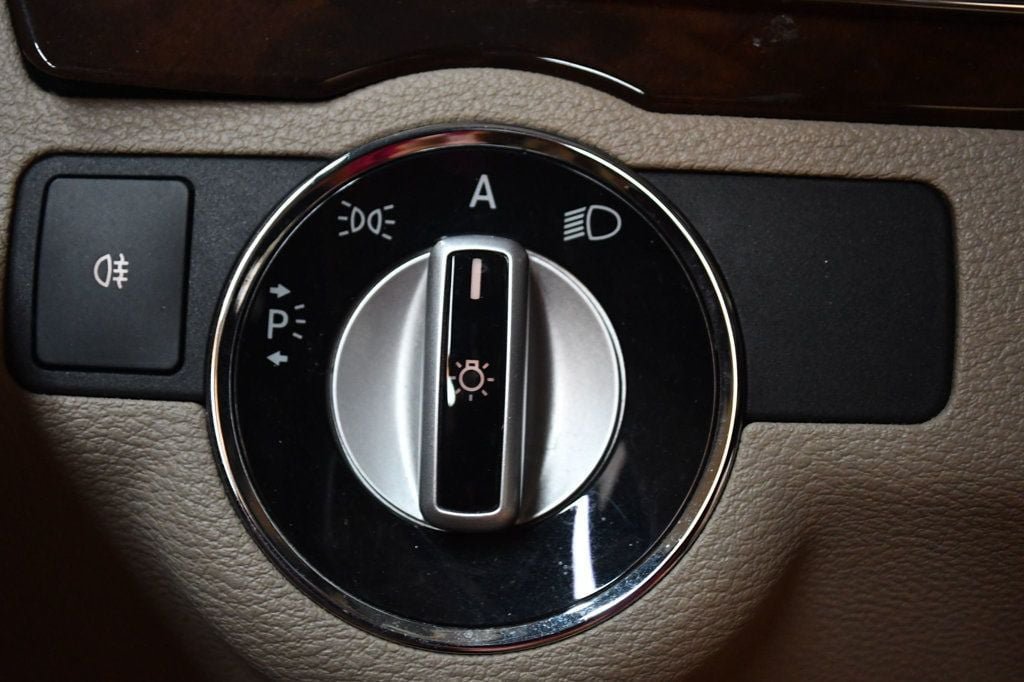 Used 2011 Mercedes-Benz E 550 Cabriolet image 45