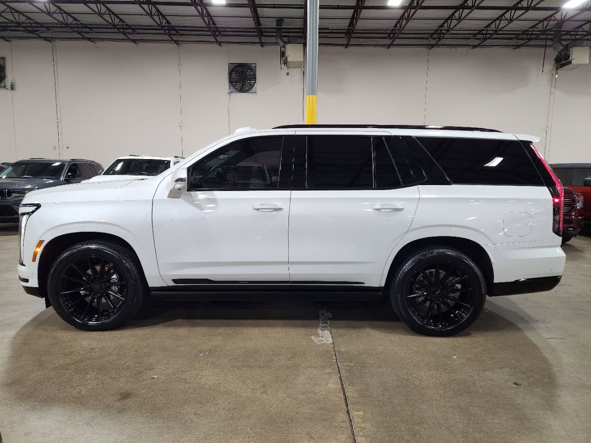 Used 2025 Cadillac Escalade Sport Platinum AWD/4WD image 7