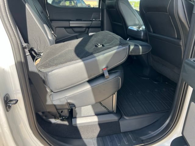 New 2026 Ford F150 Lariat w/ Equipment Group 502A High AWD/4WD image 32