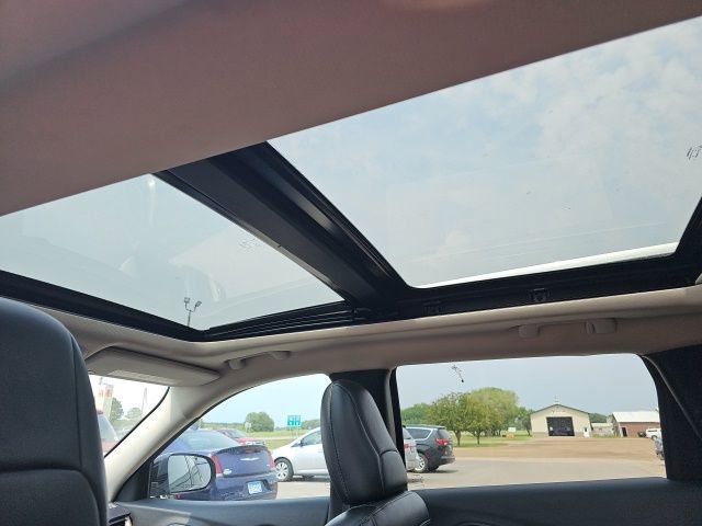 Used 2015 Jeep Cherokee Limited w/ Luxury Group image 11