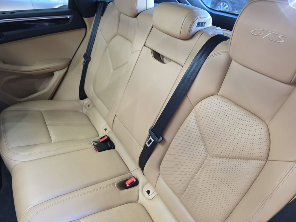 Used 2017 Porsche Macan GTS image 18