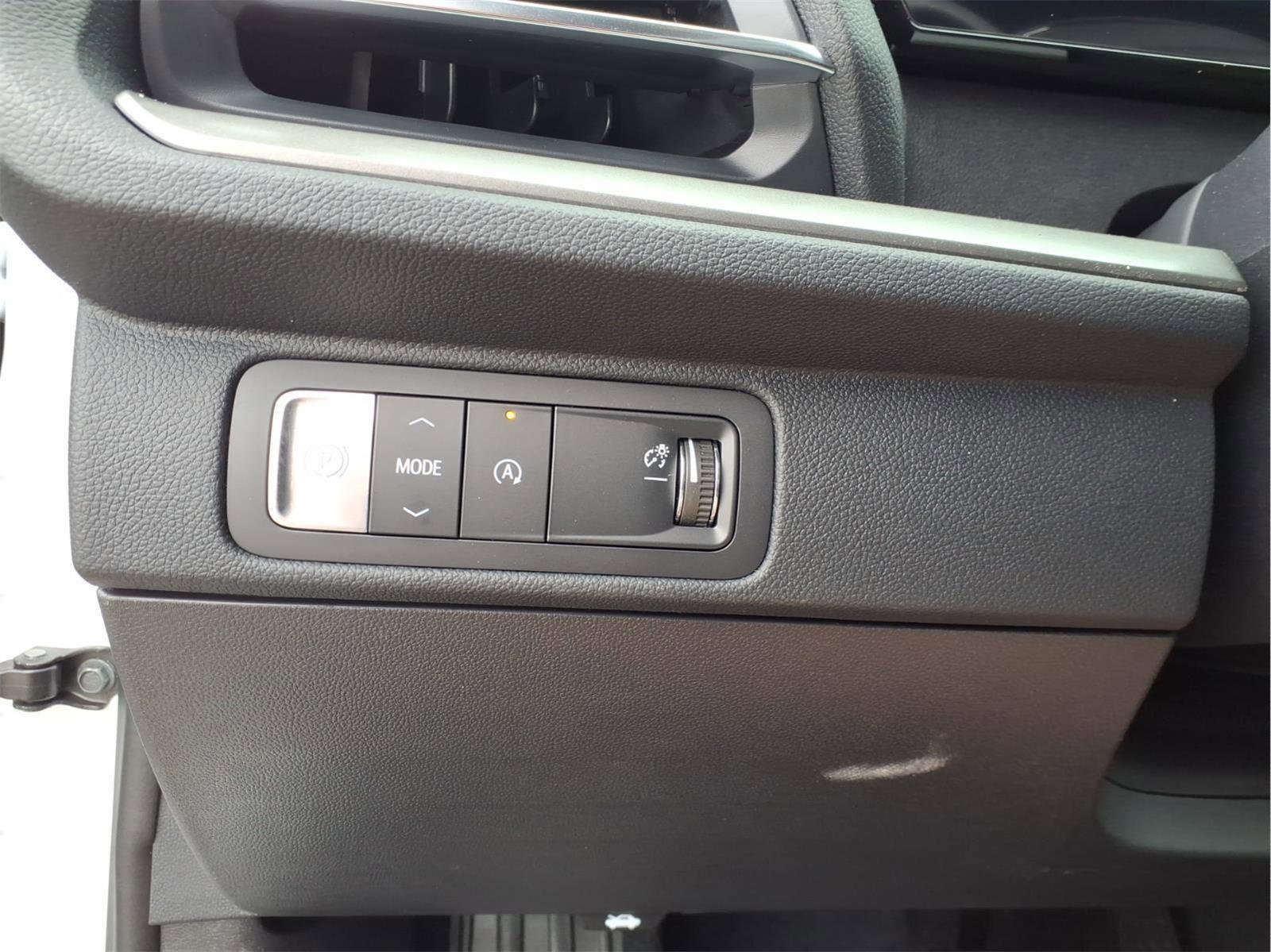 New 2026 Chevrolet Traverse LT image 18