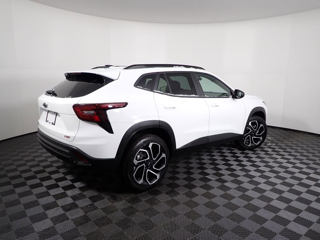 New 2026 Chevrolet Trax RS w/ Driver Confidence Package image 14