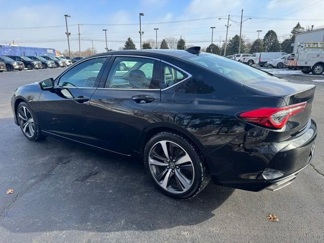 Used 2025 Acura TLX w/ Technology Package image 3