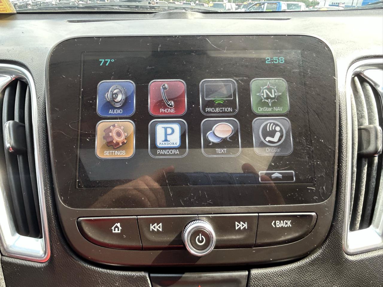 Used 2016 Chevrolet Malibu LT FWD image 23