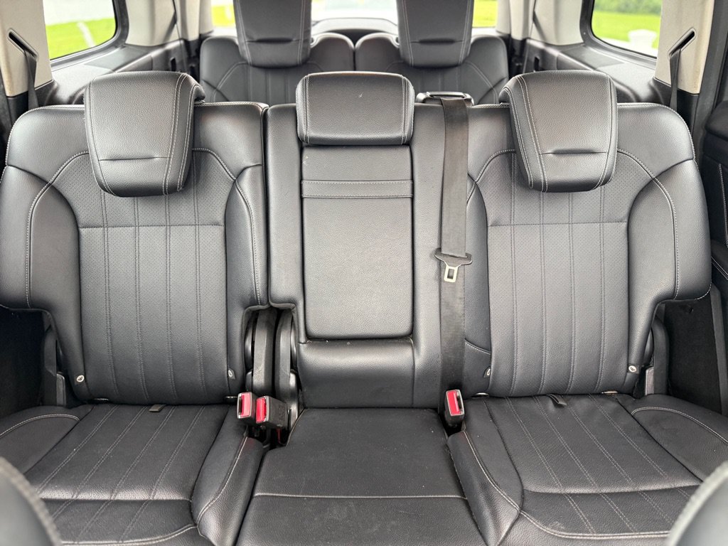 Used 2016 Mercedes-Benz GL 450 4MATIC image 19
