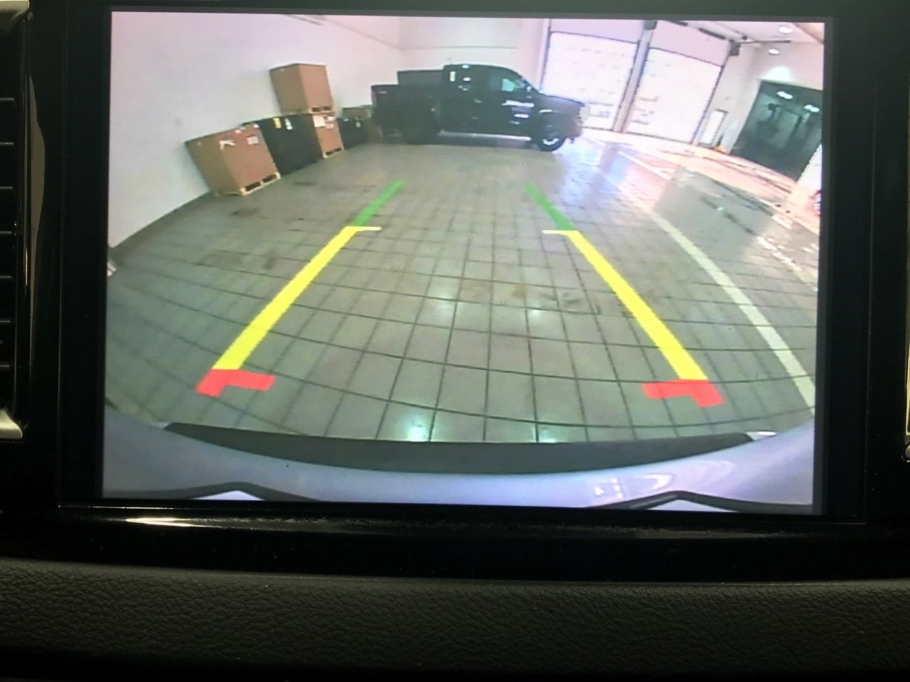 Used 2024 Chrysler Pacifica Touring-L image 17