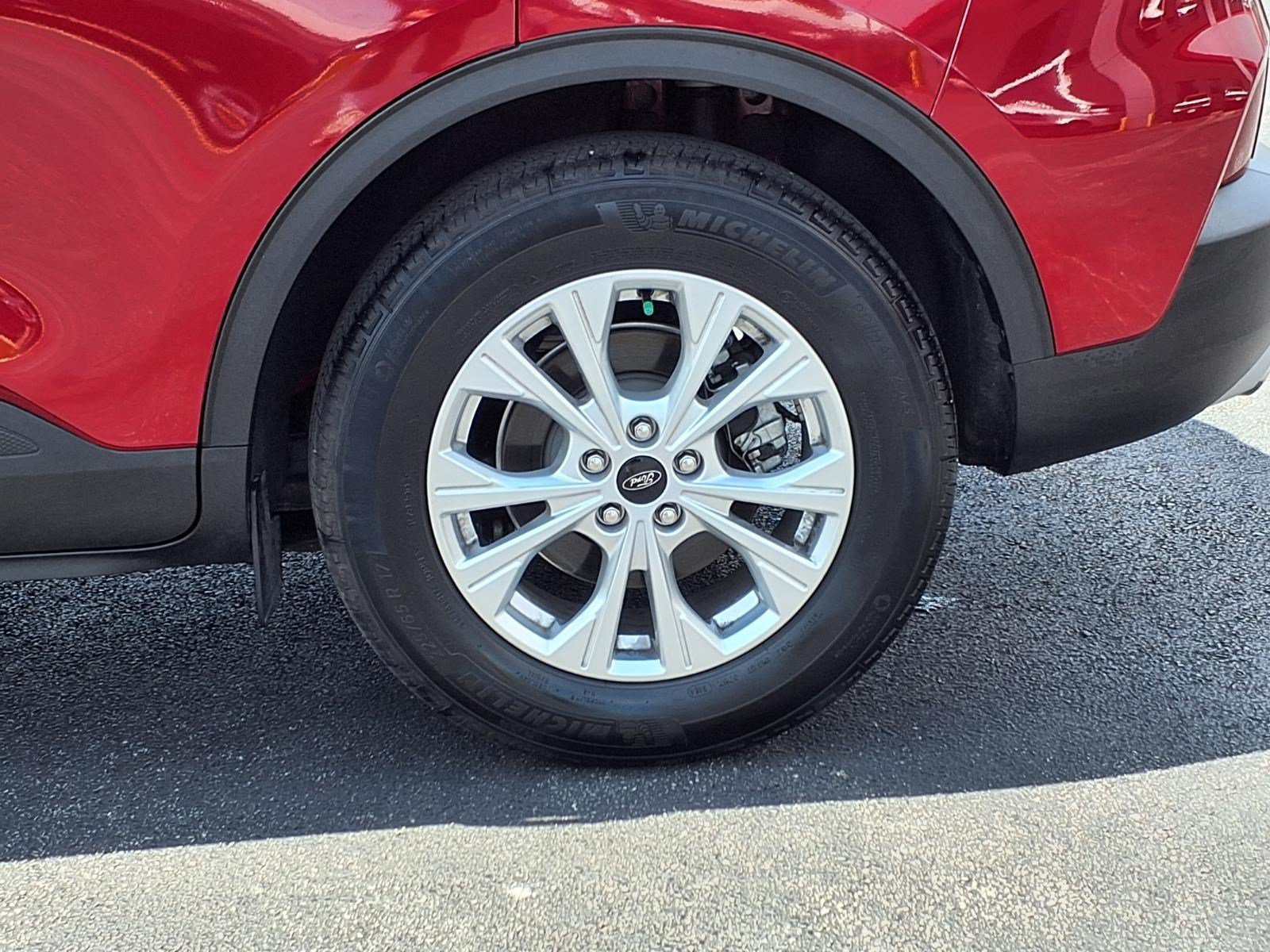Certified 2025 Ford Escape Active FWD image 10