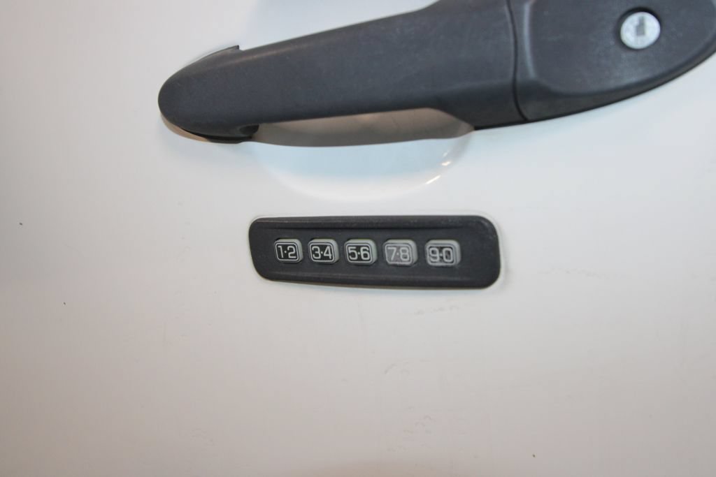 Used 2011 Ford Escape XLT w/ 201A Rapid Spec Order Code FWD image 34